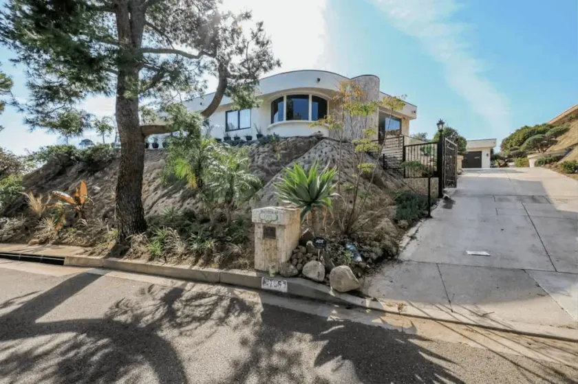 Villa Hillside - Image 1
