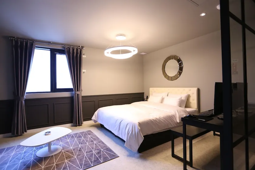 Idea Hotel Busan - Image 1