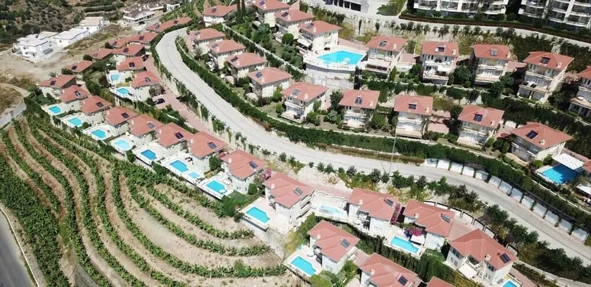 Goldcity Apartments - Image 1