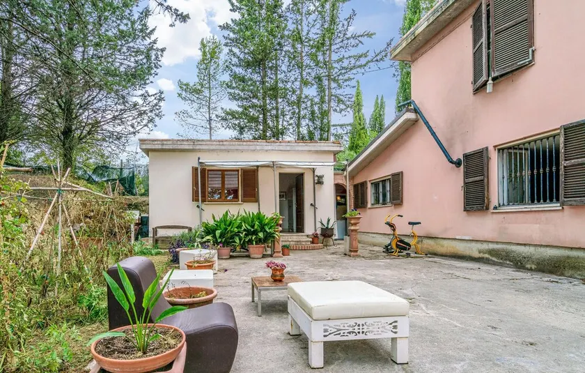 Beautiful Home in Monsampolo del Tronto With Wifi and 1 Bedrooms - Image 1