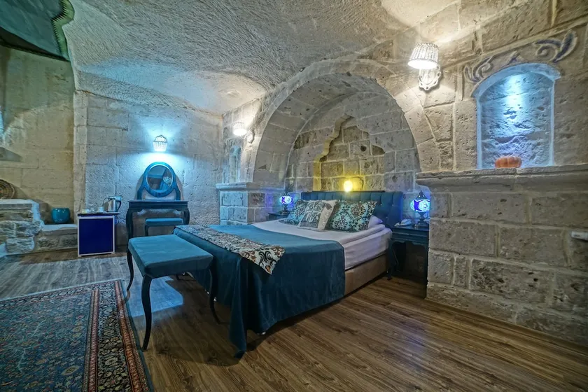Aski Derun Hotel - Image 1