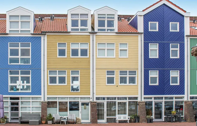Stunning Home in Hellevoetsluis With 2 Bedrooms and Wifi - Image 1