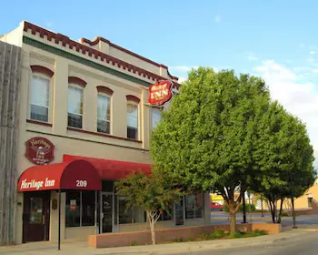 Heritage Inn - Image 1