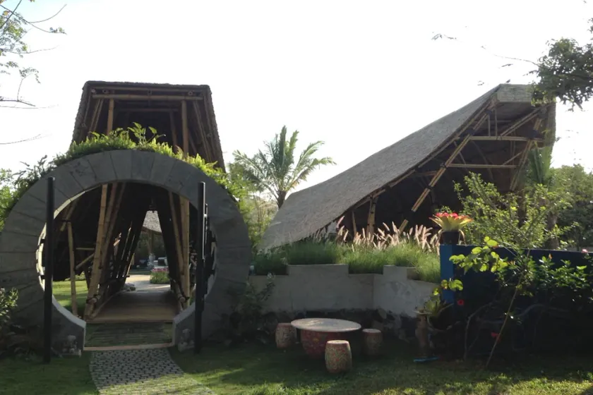 Reewa Waree Resort - Image 1