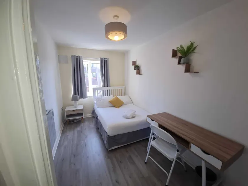 Modern 1-bedroom Close to the Liffey - Image 1