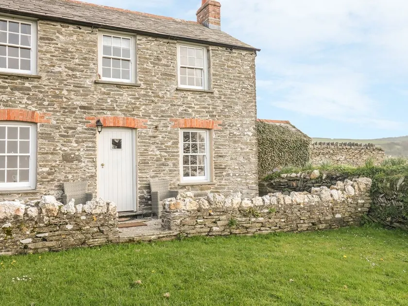 Home Farm Cottage - Image 1