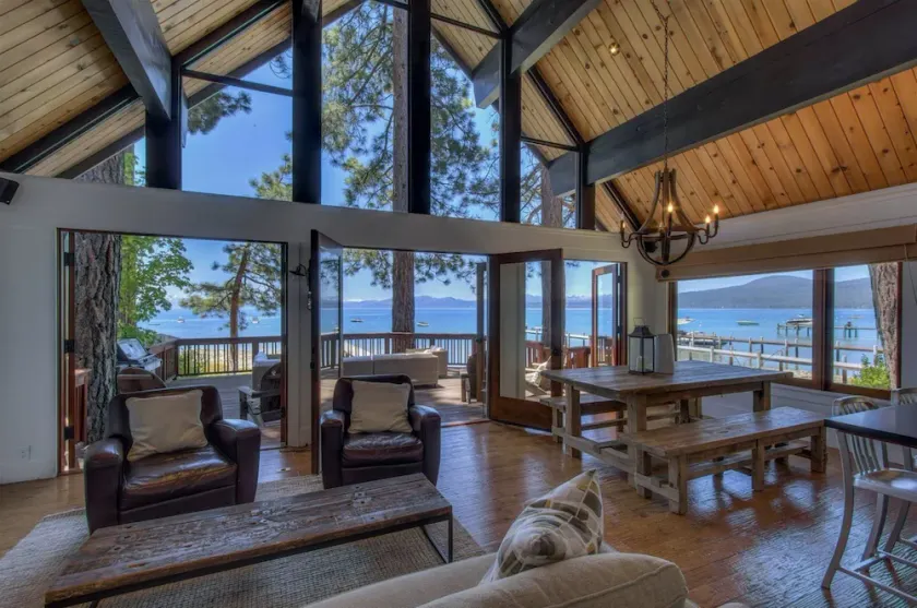Black Bear Lodge - Image 1