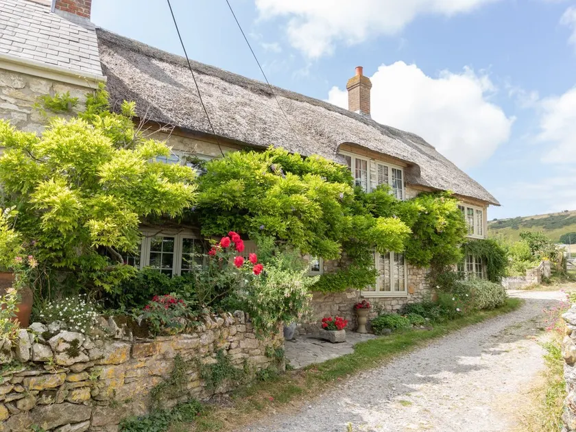 Fox Cottage - Image 1