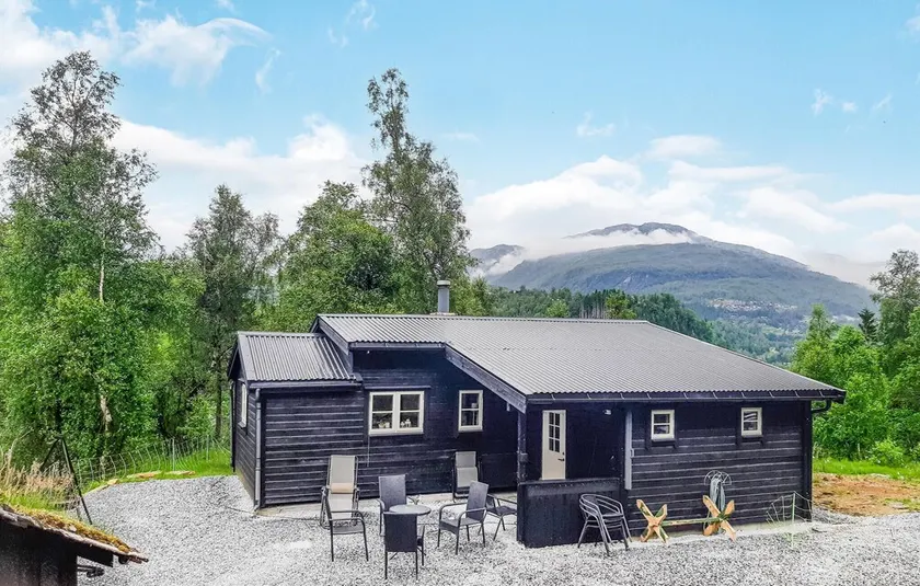 Amazing Home in Norheimsund With 3 Bedrooms and Wifi - Image 1