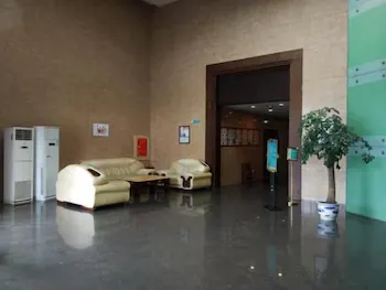 Jinjiang Inn Nanchang Aixihu - Image 1