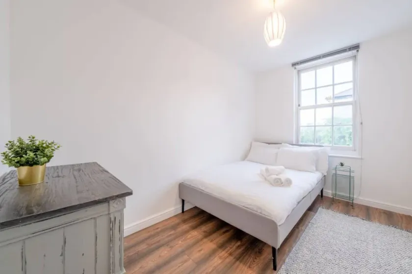 Charming 2 Bedroom in Hackney - Image 1