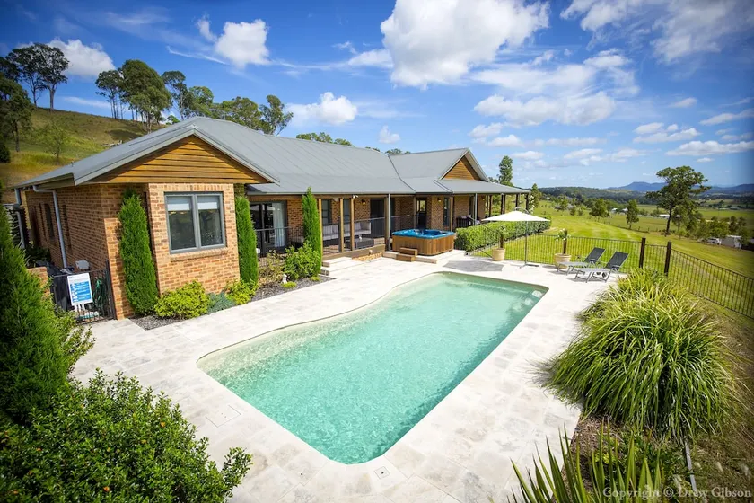 Paradise Hill - Image 1