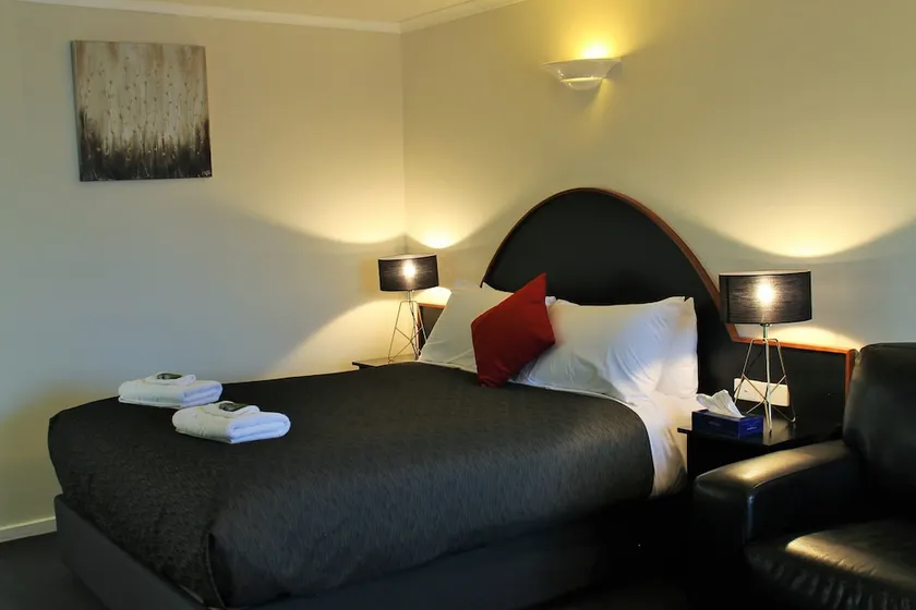 Warrnambool Gateway Motor Inn - Image 1
