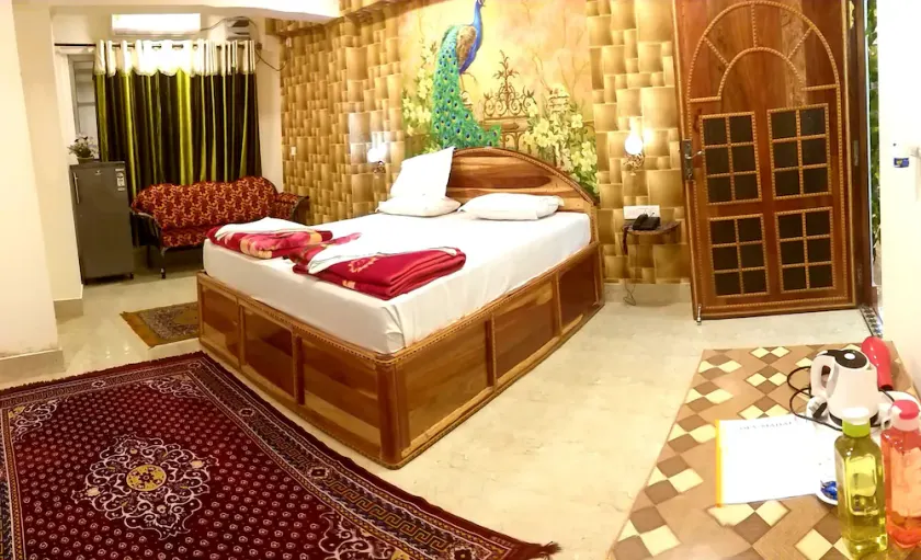 Dev Mahal Hotel - Image 1