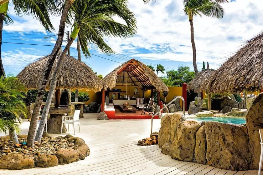 Sea Breeze Ocean, Studio 2 at Mangel Halto Beach - Image 1