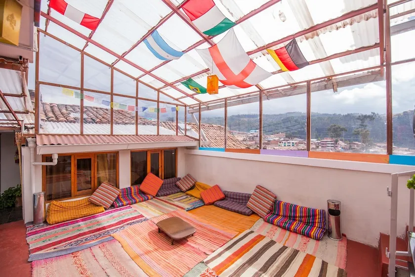 Tupackers Hostel - Image 1