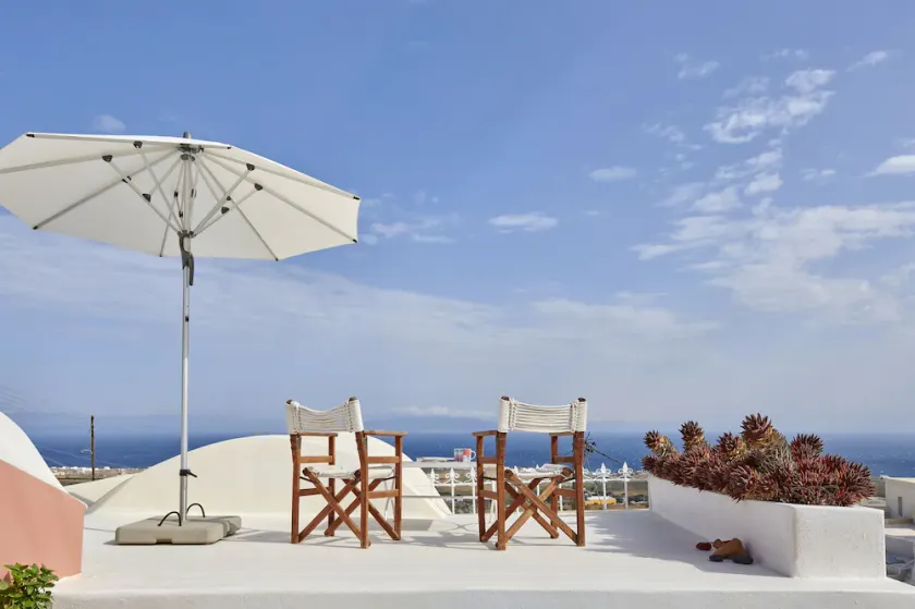 Finikia Residence - Image 1