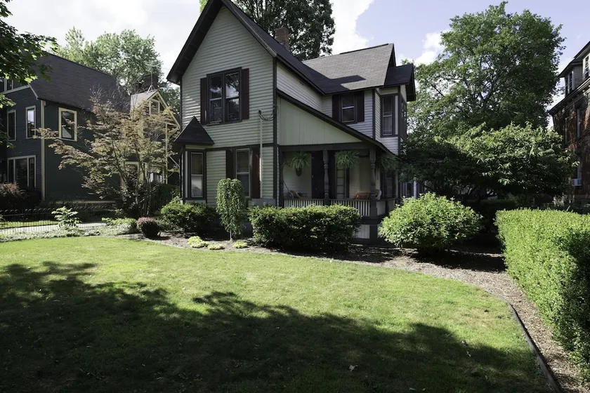 Kara's Kottages - Image 1