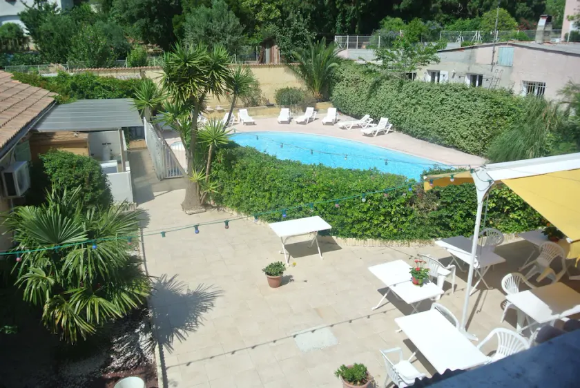 Les Mimosas - Image 1