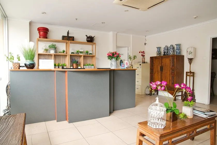 Regency Apartments Adelaide - Image 1