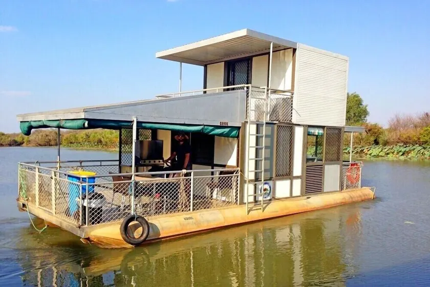 Mary River House Boats - Image 1