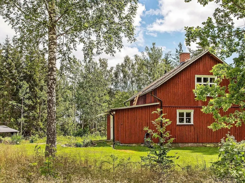 6 Person Holiday Home in Årjäng - Image 1