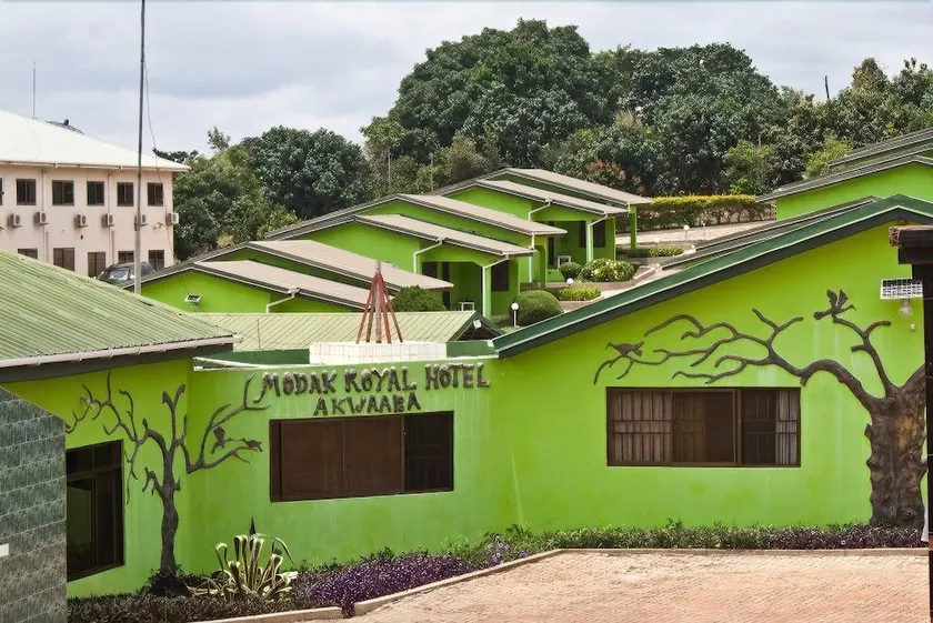 Modak Royal Hotel - Image 1