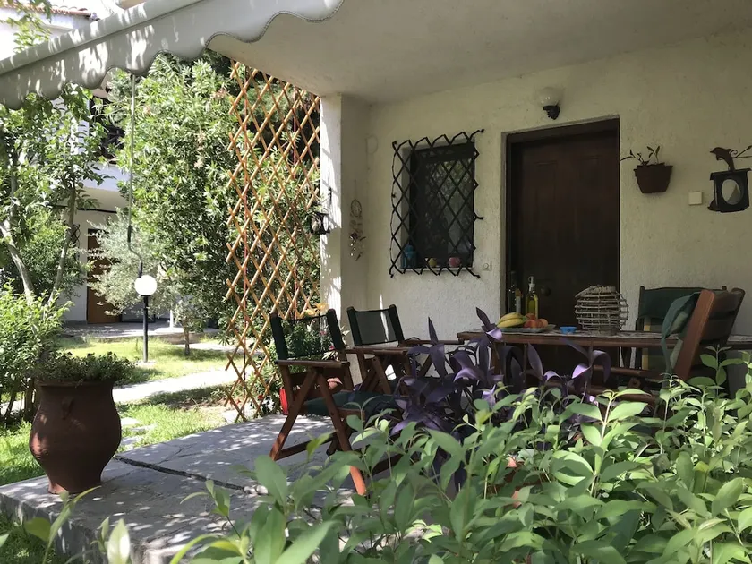Beachside House - Image 1