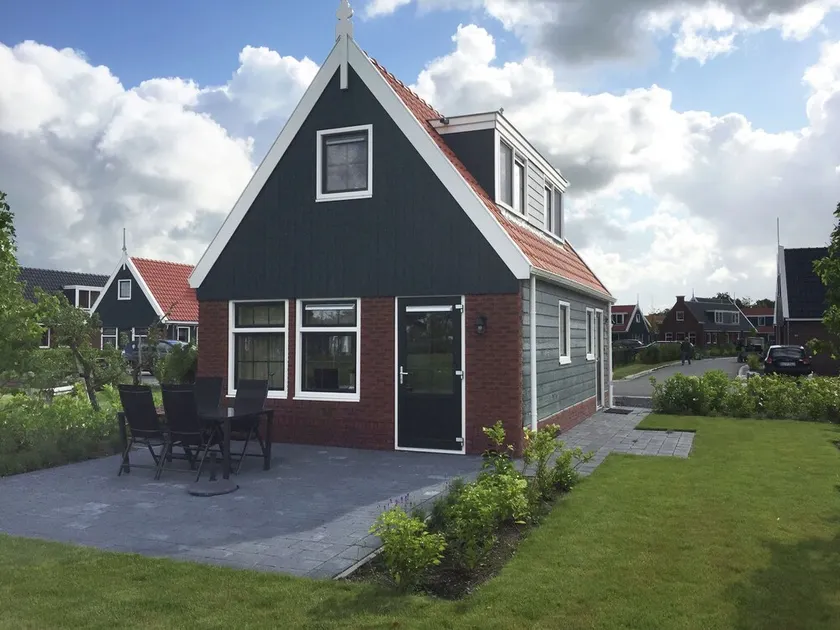 NICE TINY HOUSE WITH GAS STOVE, 15 KM FROM ALKMAAR - Image 1