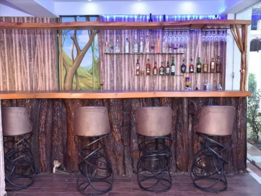 Hotel Lucky Star - Image 1