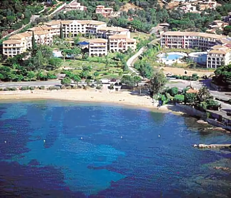 Pierre & Vacances Villages Clubs Les Issambres - Image 1