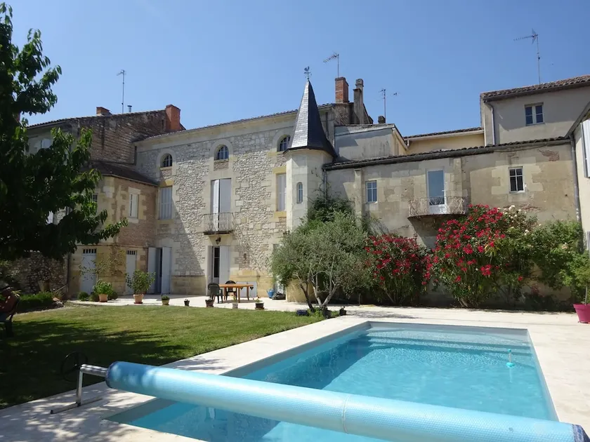 Le Cerisier - Image 1