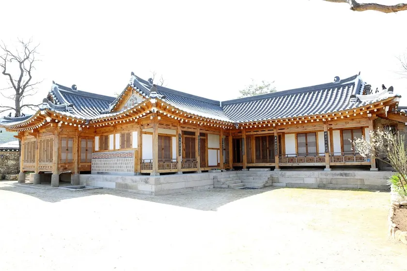 Damdamgak - Image 1