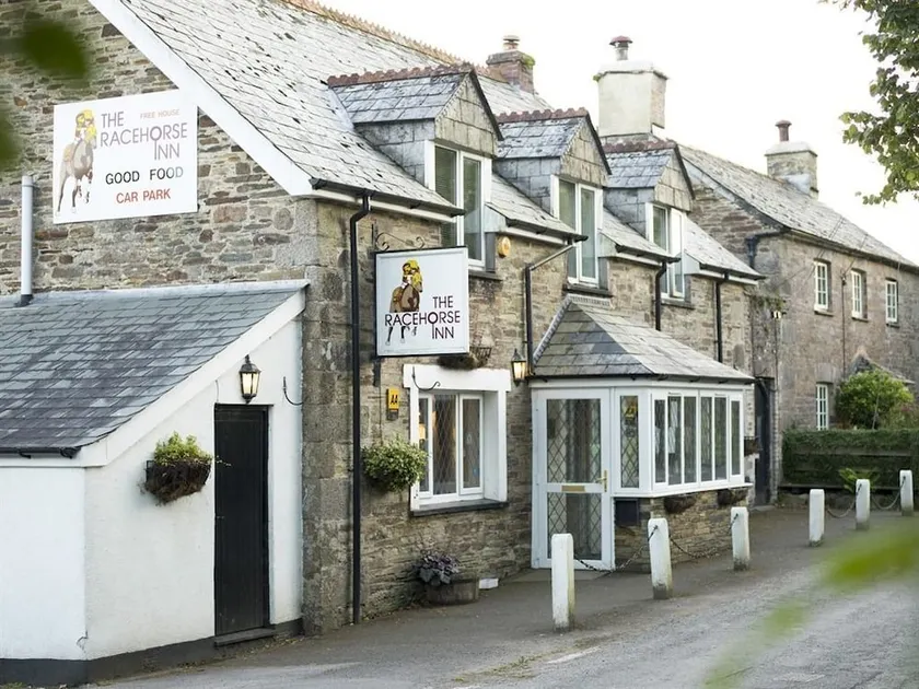 The Racehorse Inn - Image 1