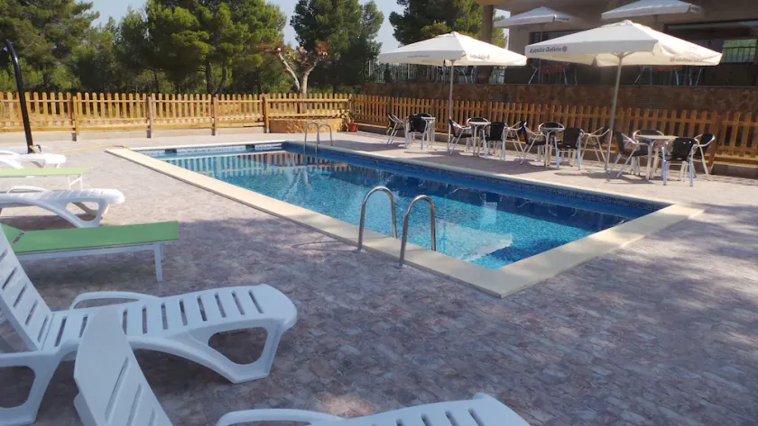 Hotel Restaurant Cau Blanch - Image 1