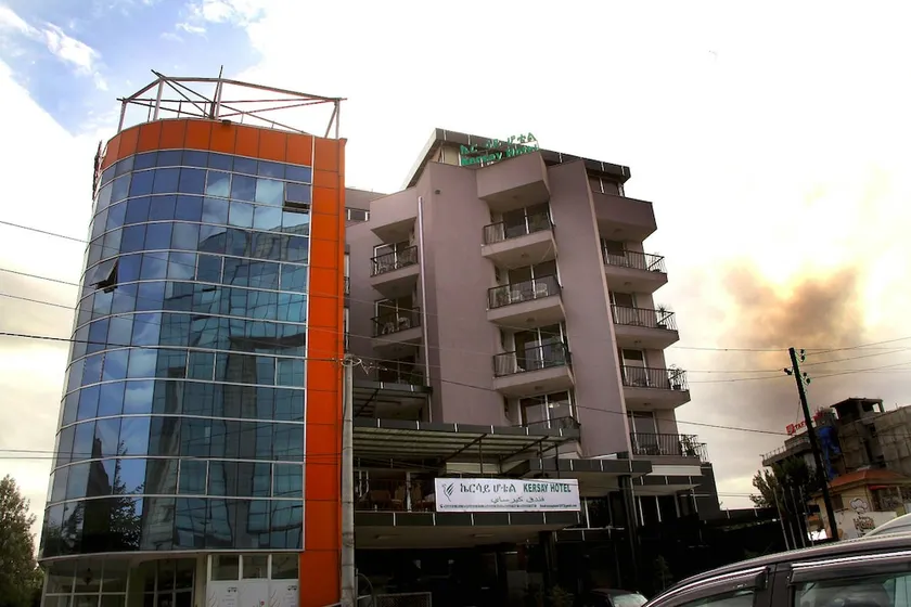 Kersay Hotel - Image 1