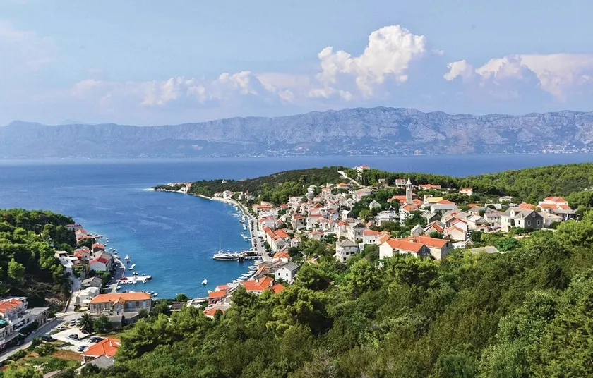 Beautiful Apartment in Povlja With 2 Bedrooms and Wifi - Image 1