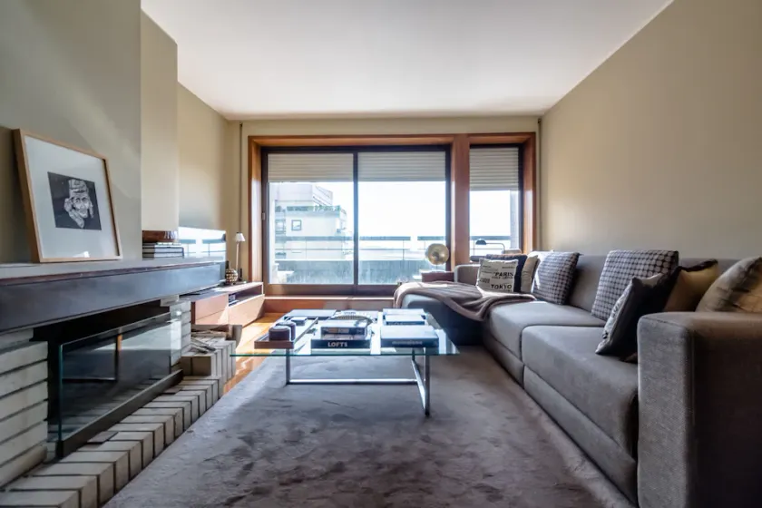 DA'HOME - Collectors Luxurious Apartment - Image 1