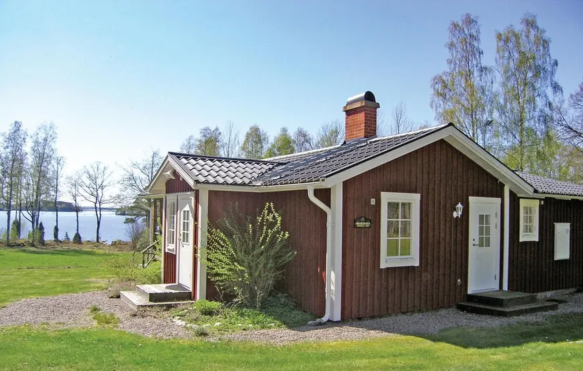 Beautiful Home in Hovmantorp With 2 Bedrooms, Sauna and Wifi - Image 1