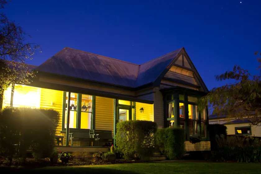 The Old Countryhouse Backpackers - Image 1