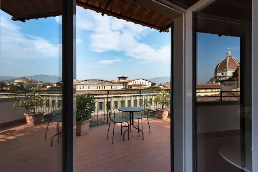 Attico Pergola - Image 1
