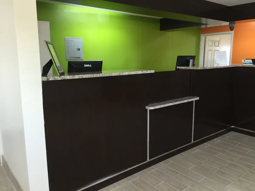 Studio 6 Extended Stay - Augusta GA - Fort Gordon - Image 1