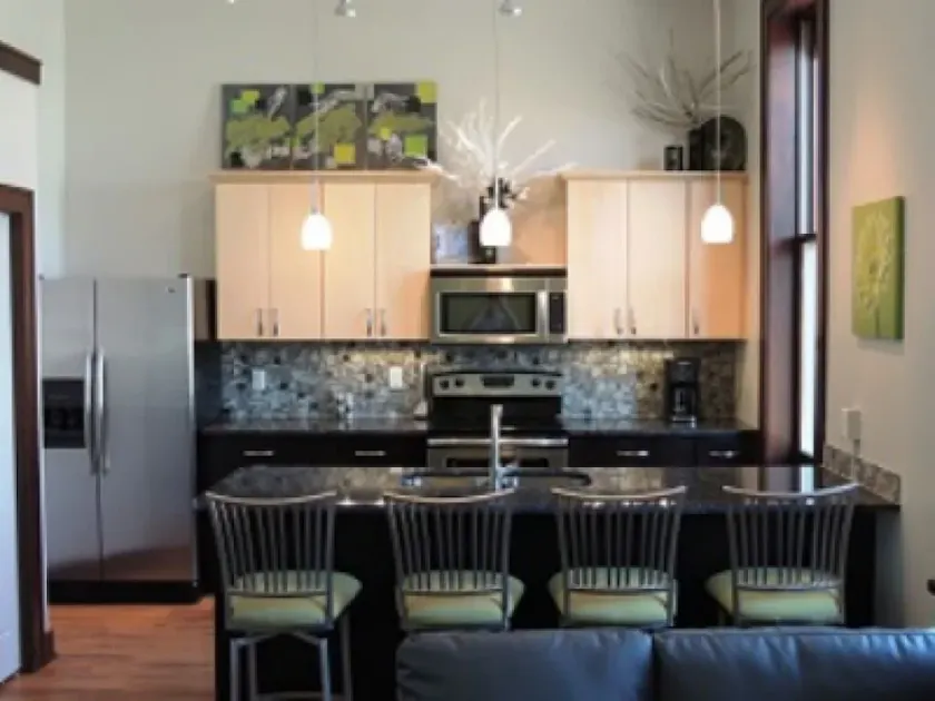Teerman Lofts - Image 1