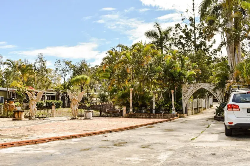 Gold Coast Nerang 99 House - Image 1