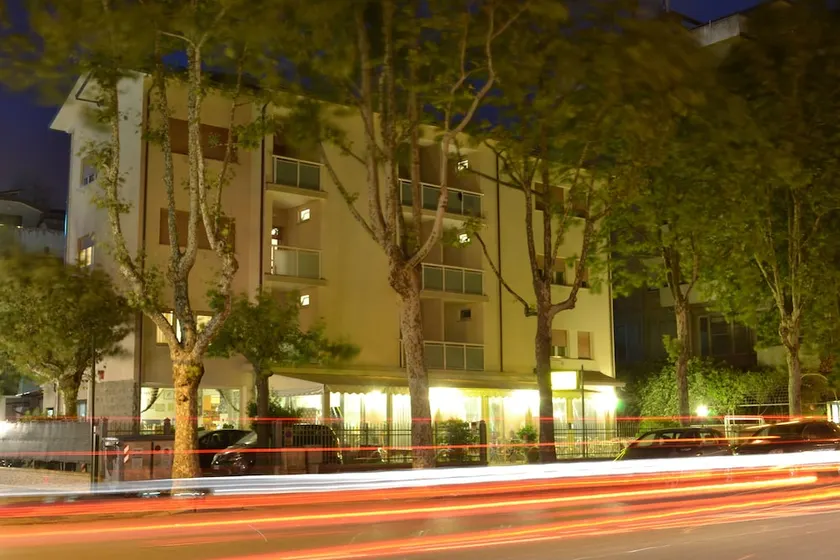 Hotel Annamaria - Image 1