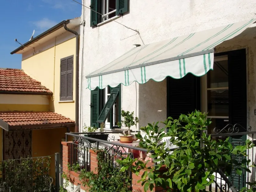 Casa Pariana - Image 1