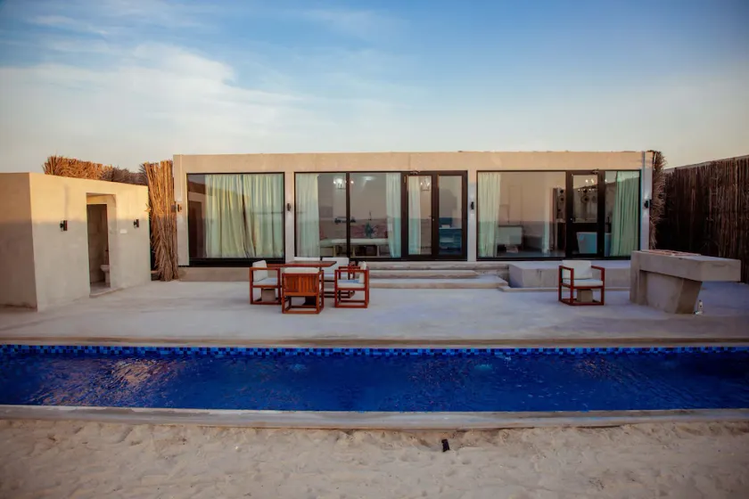 Caravana Beach Resort Al Zorah - Image 1