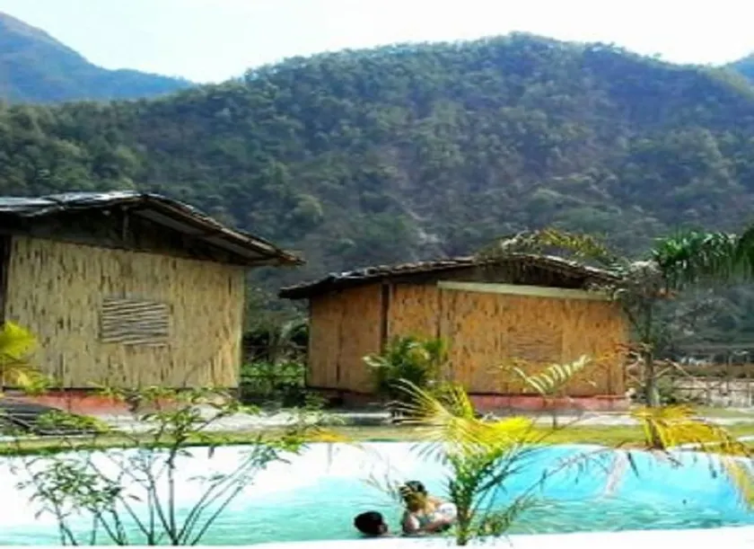 Second Life Resort - Image 1