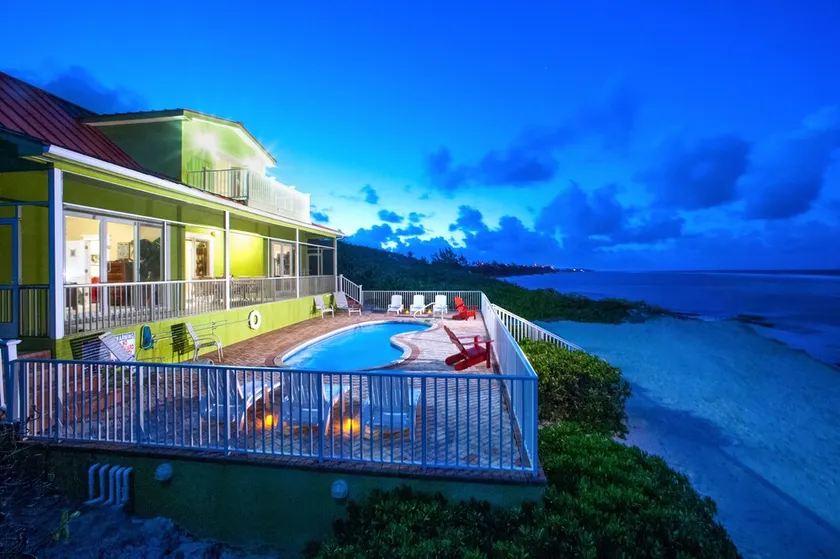 Parrot-ise Villa by Cayman Vacation - Image 1
