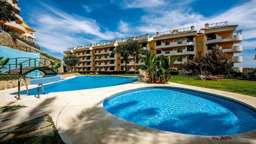 Apartmentos Aloha - Image 1
